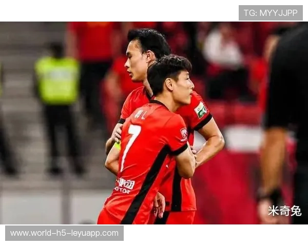 哥伦比亚俱乐部准备在冬窗引入欧洲适配型前锋